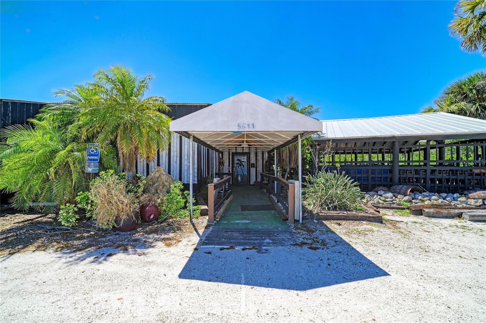 5611 US HIGHWAY 19, PALMETTO, FL — photo 4