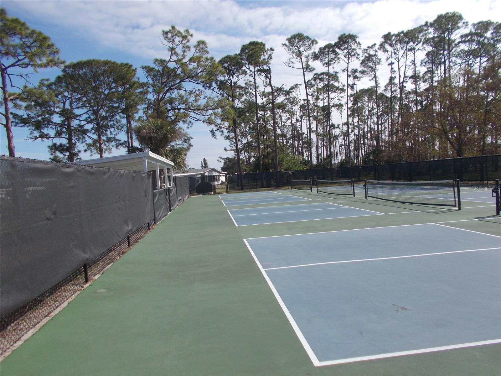 6821 OCEAN CT, NORTH PORT, FL — photo 45