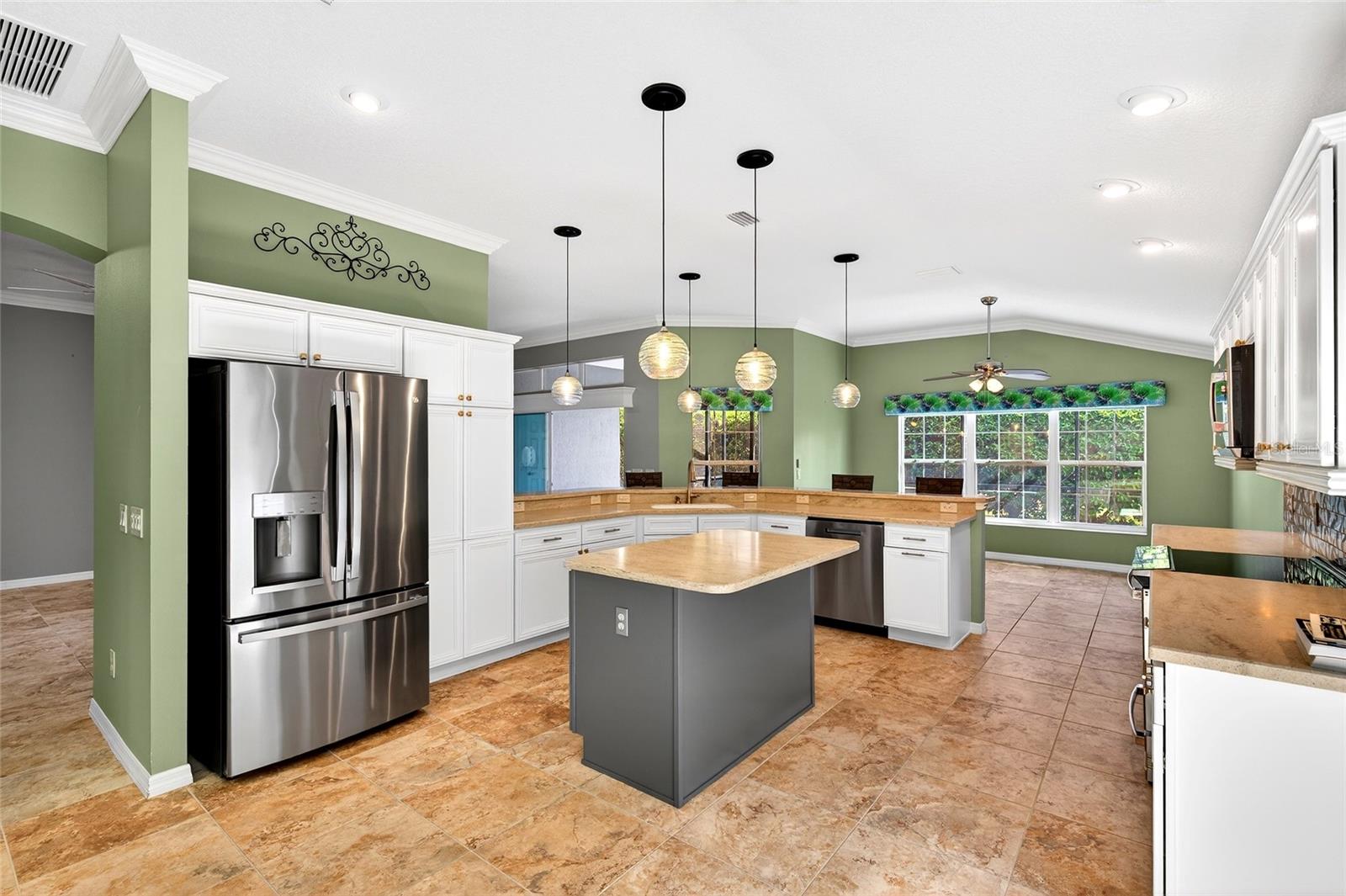 2912 ASHER PATH, THE VILLAGES, FL — photo 19