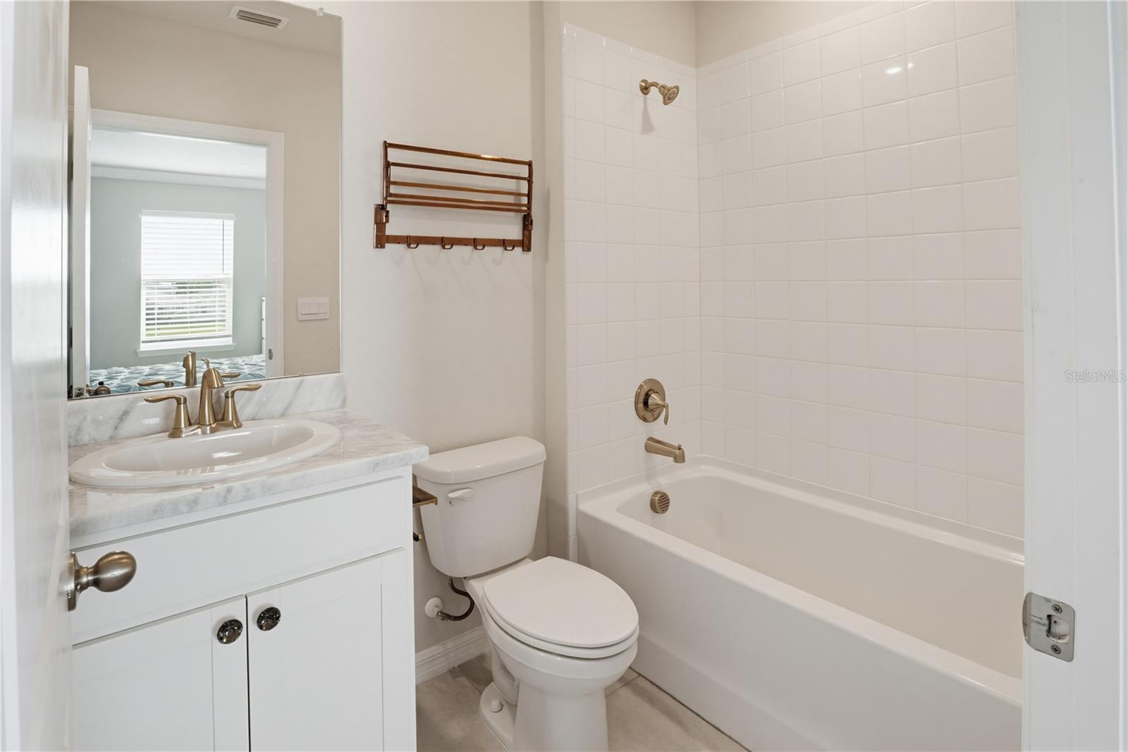 813 161ST ST E, BRADENTON, FL — photo 36