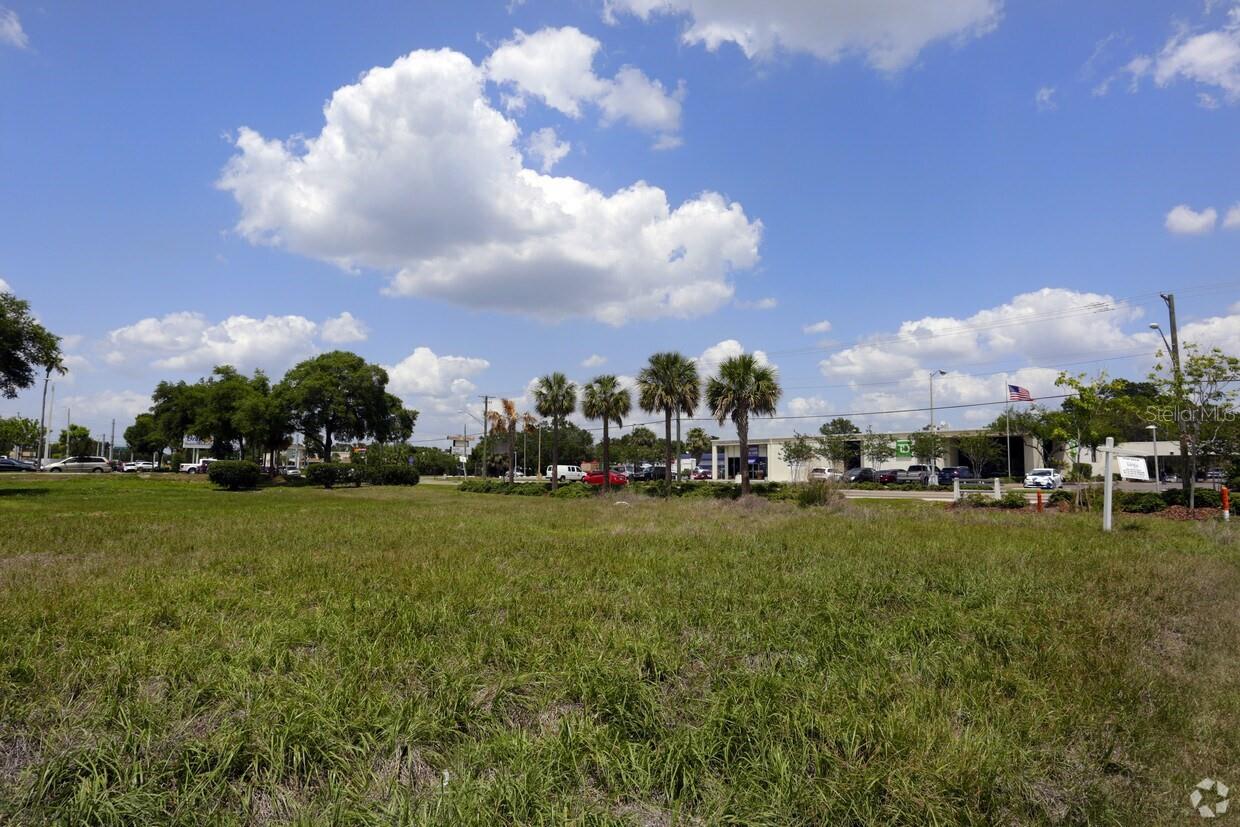 4201 W CREST AVE, TAMPA, FL — photo 6