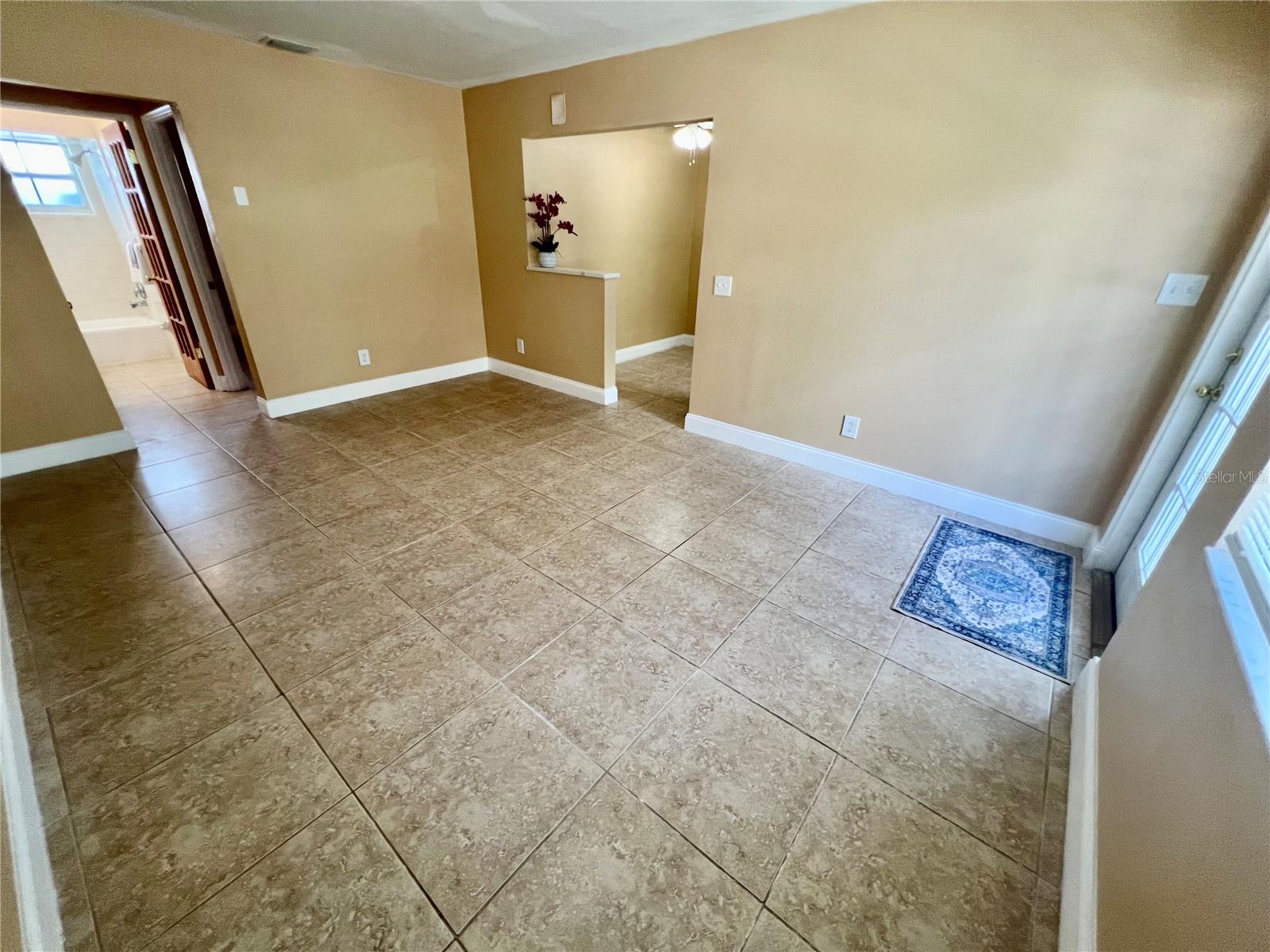 11315 3RD ST E #C, TREASURE ISLAND, FL — photo 10