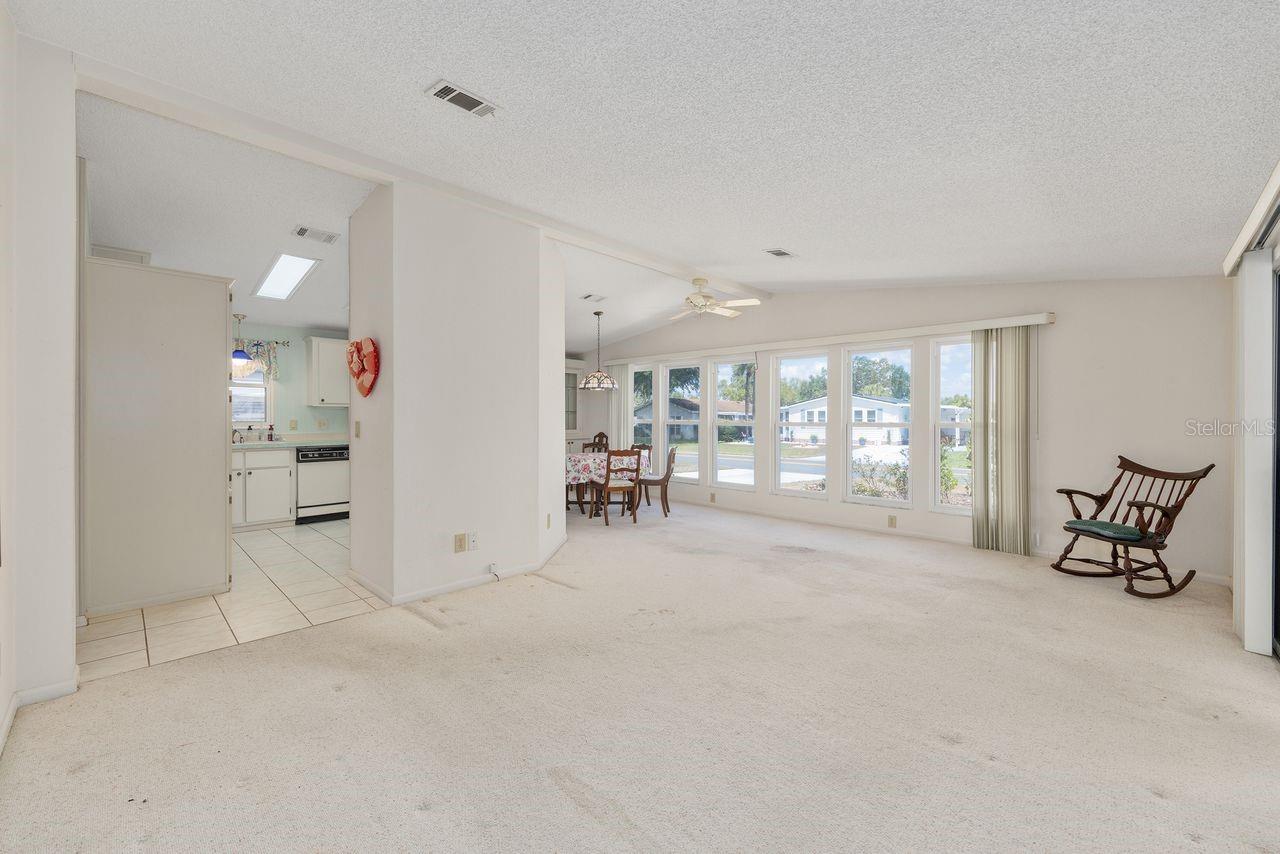 1116 W BOONE CT, LADY LAKE, FL — photo 36