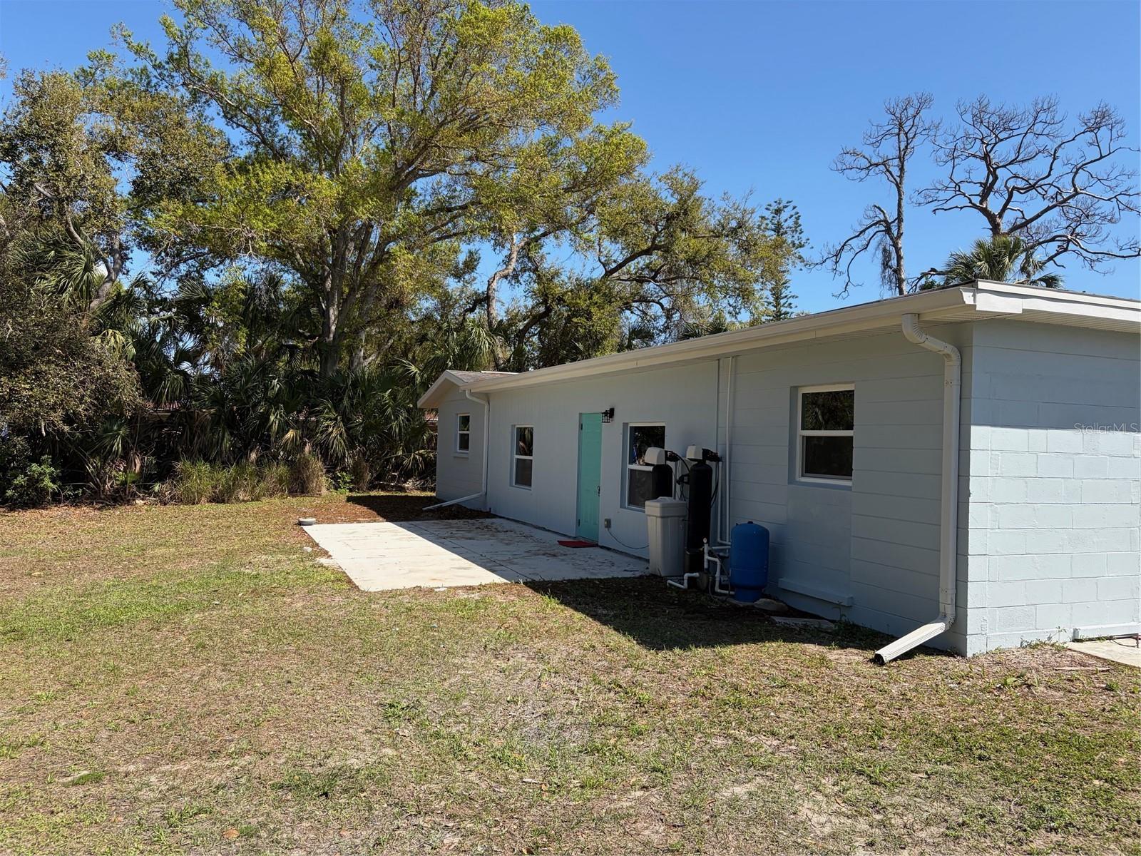 201 PALMETTO RD, NOKOMIS, FL — photo 3