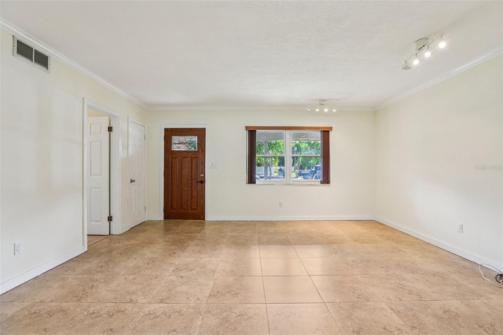 215 S WEST SHORE BLVD, TAMPA, FL — photo 9