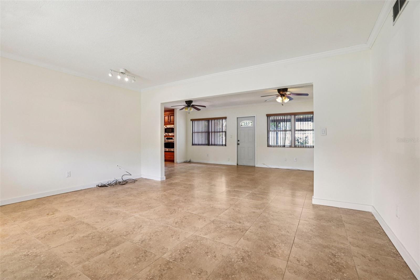 215 S WEST SHORE BLVD, TAMPA, FL — photo 11