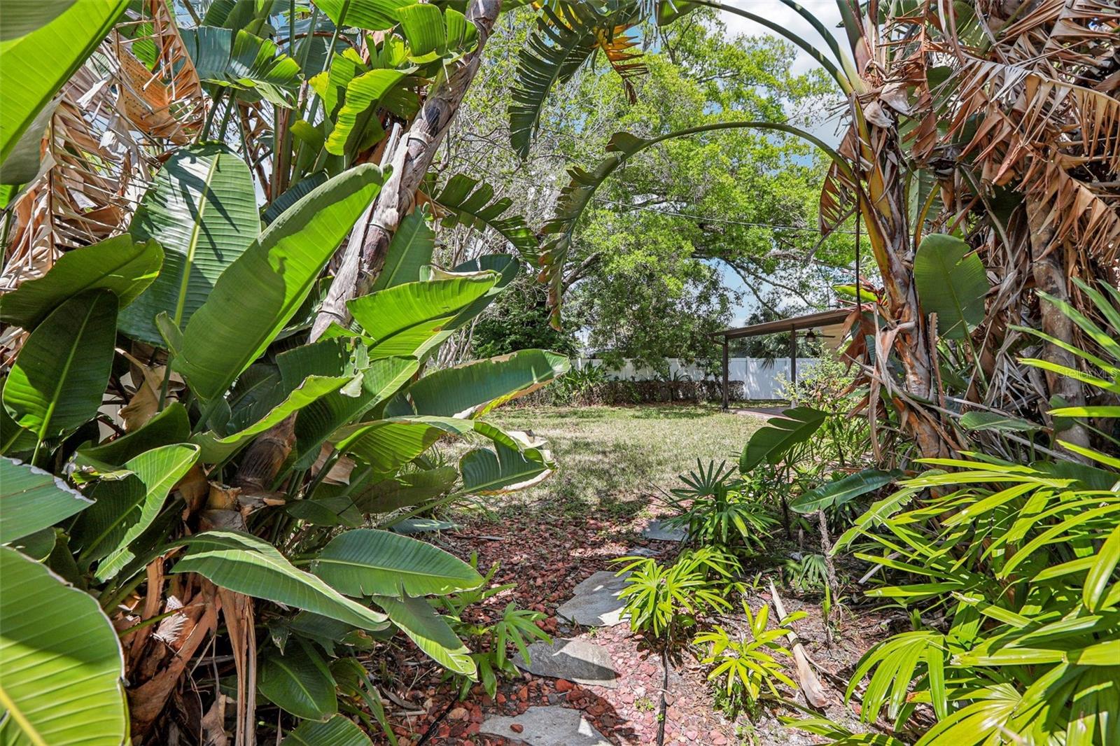 215 S WEST SHORE BLVD, TAMPA, FL — photo 40