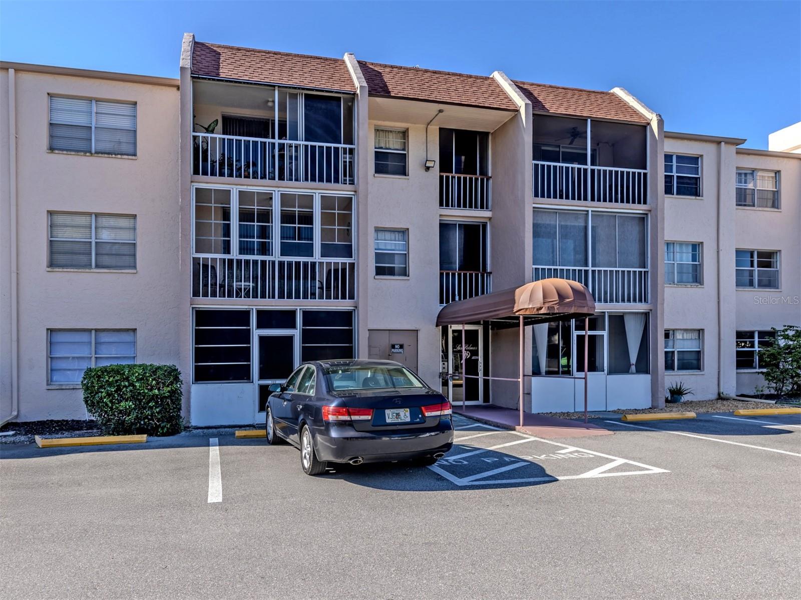 519 ALBEE FARM RD #201, VENICE, FL