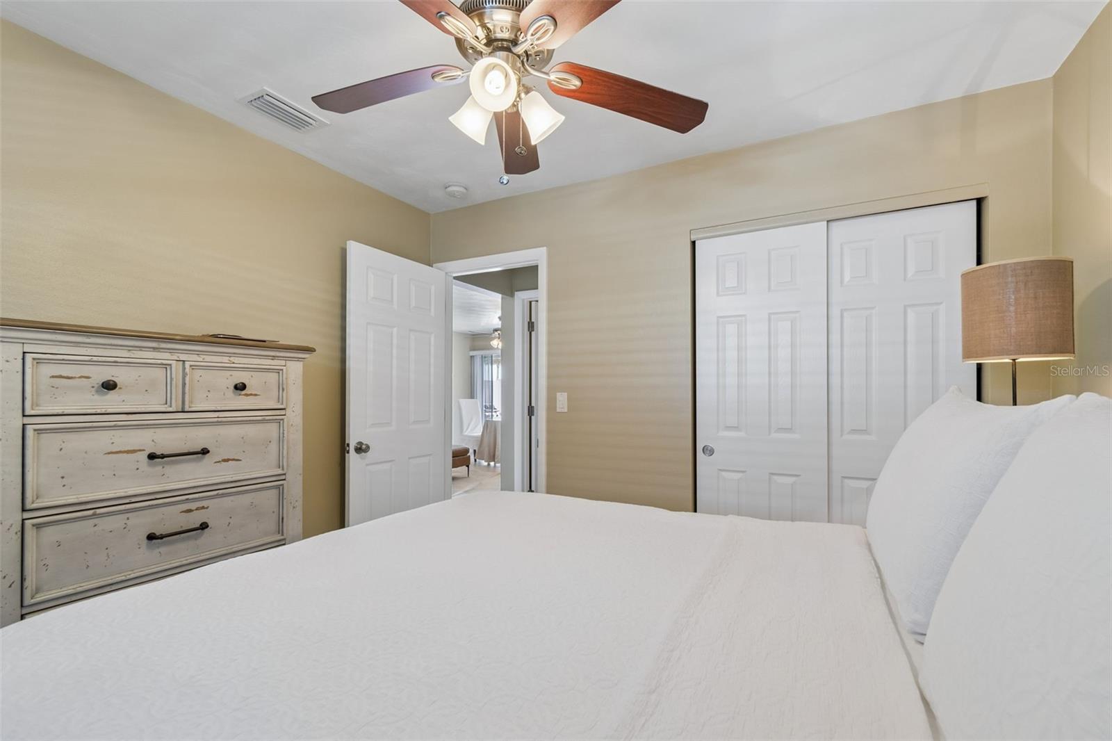 2307 BAY BLVD, INDIAN ROCKS BEACH, FL — photo 21