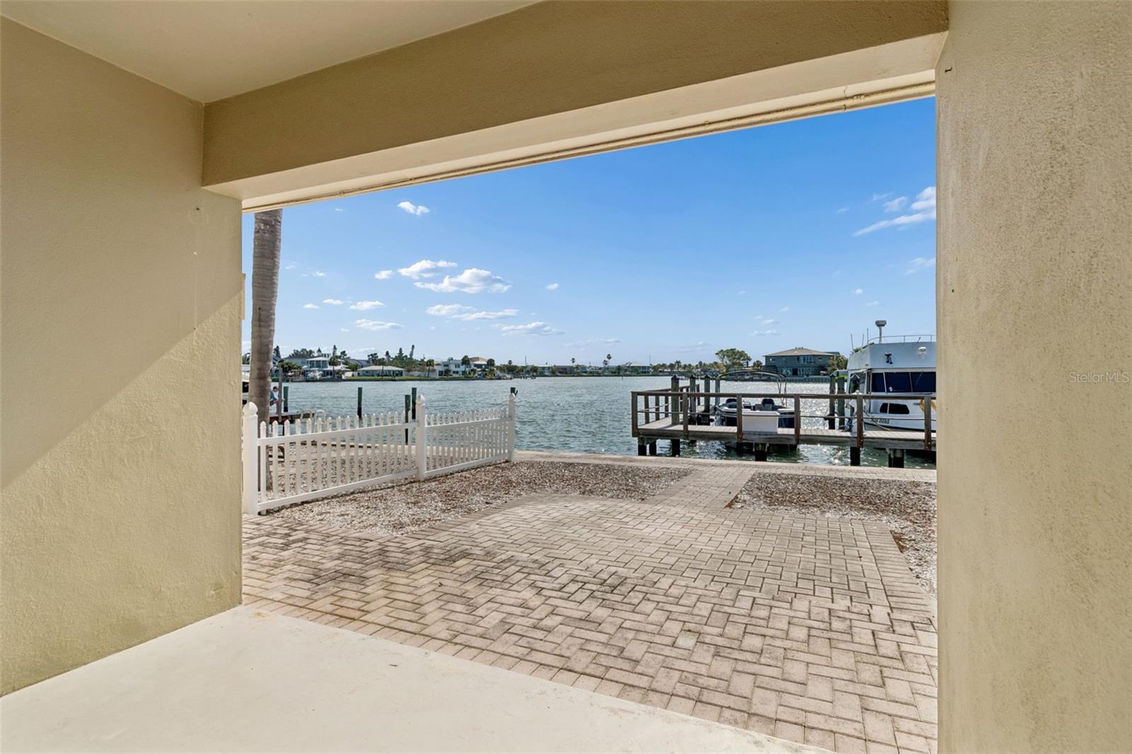 2307 BAY BLVD, INDIAN ROCKS BEACH, FL — photo 41