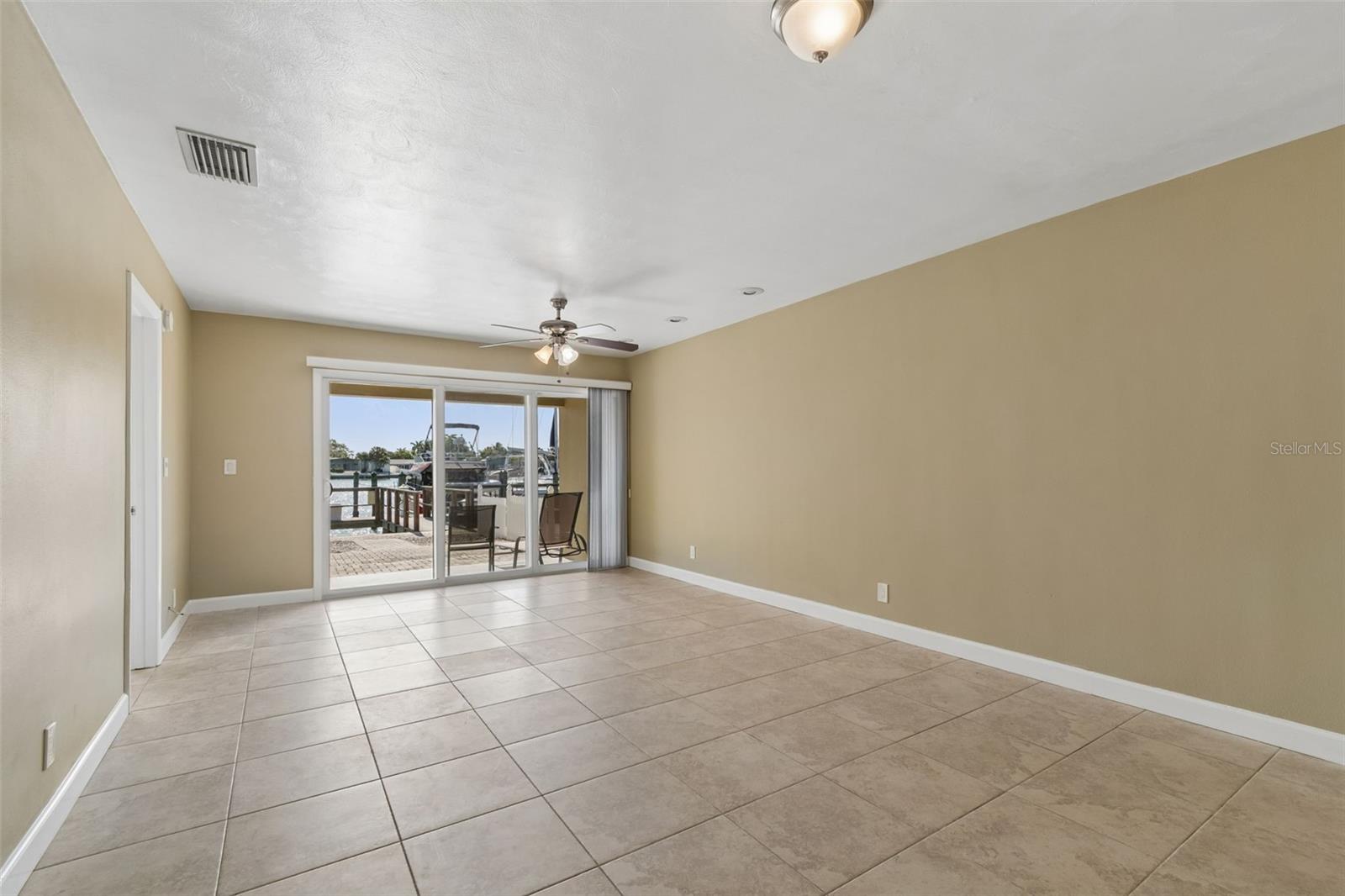 2307 BAY BLVD, INDIAN ROCKS BEACH, FL — photo 45