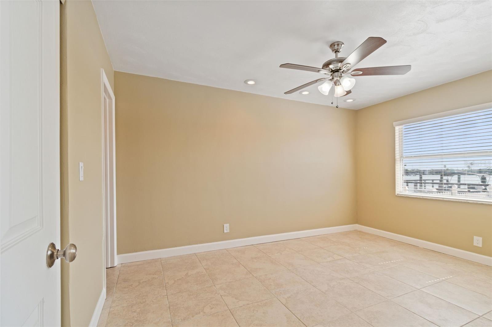 2307 BAY BLVD, INDIAN ROCKS BEACH, FL — photo 47