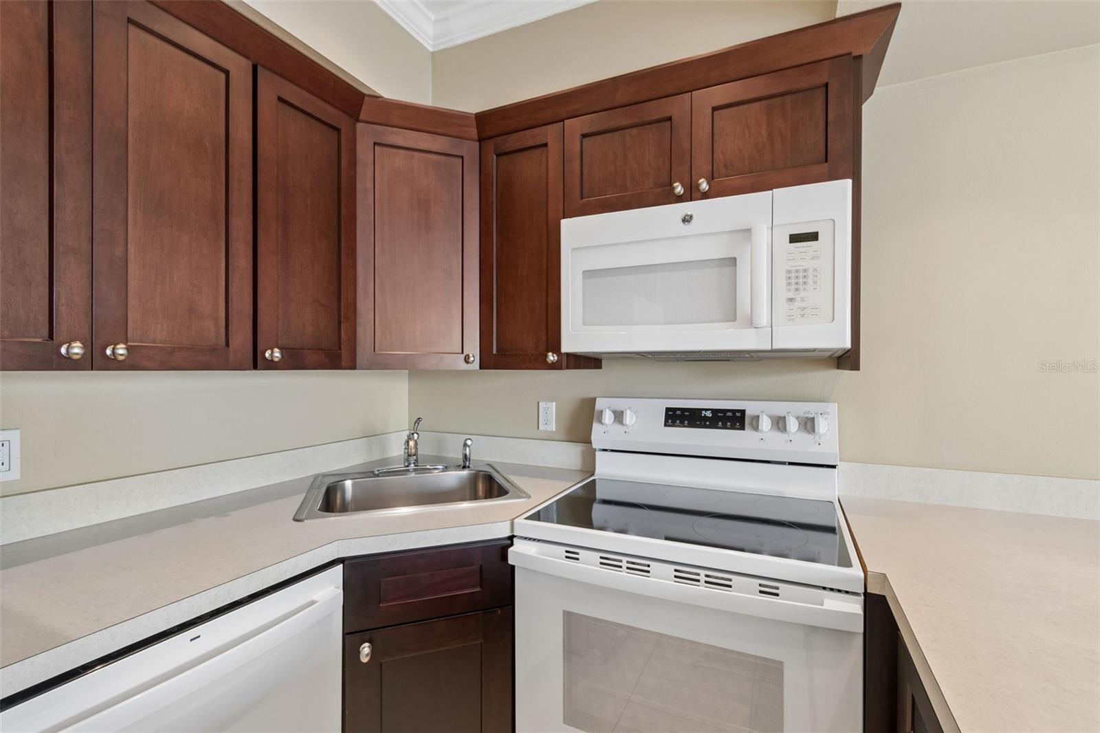2307 BAY BLVD, INDIAN ROCKS BEACH, FL — photo 55