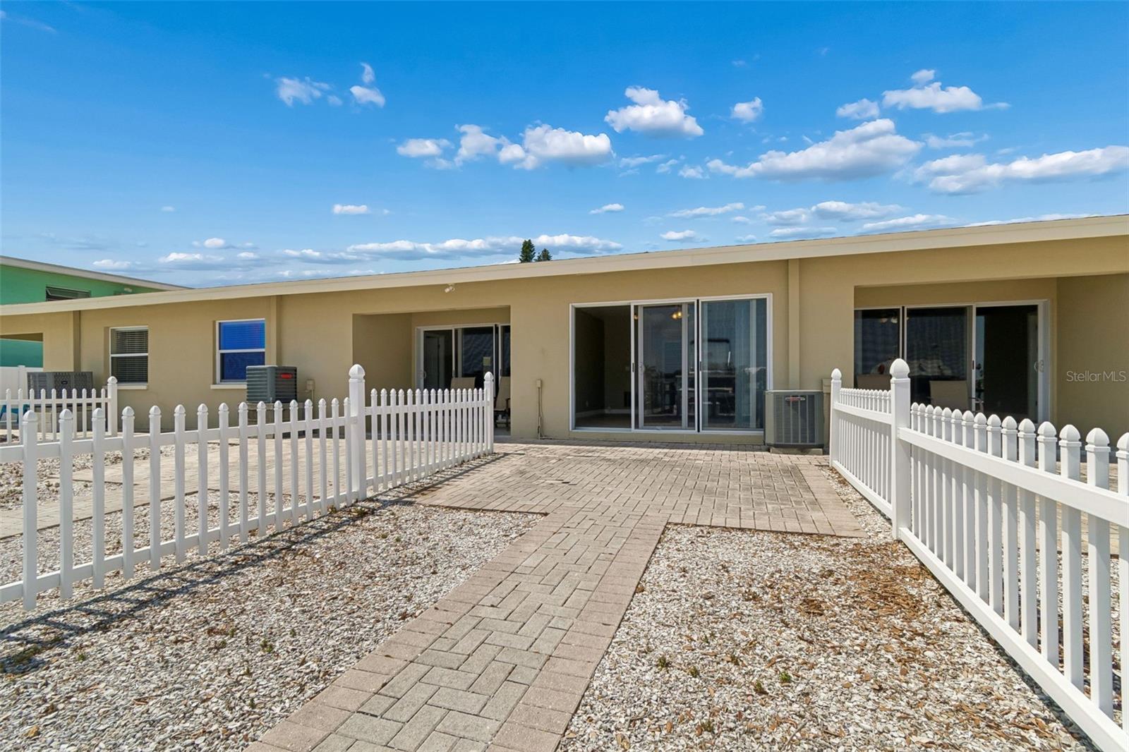 2307 BAY BLVD, INDIAN ROCKS BEACH, FL — photo 58