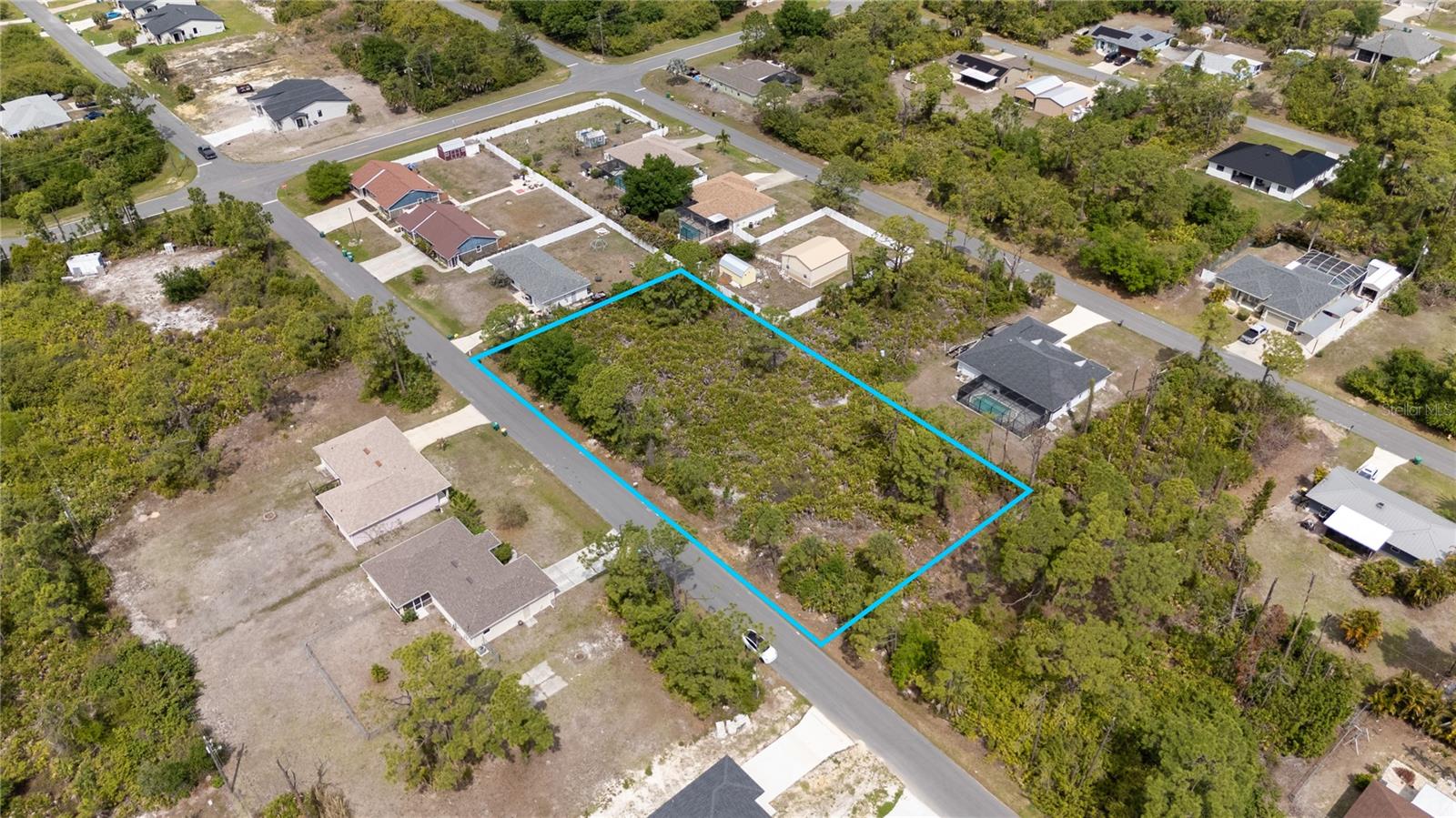 11306 KIMBERLY AVE, ENGLEWOOD, FL — photo 3