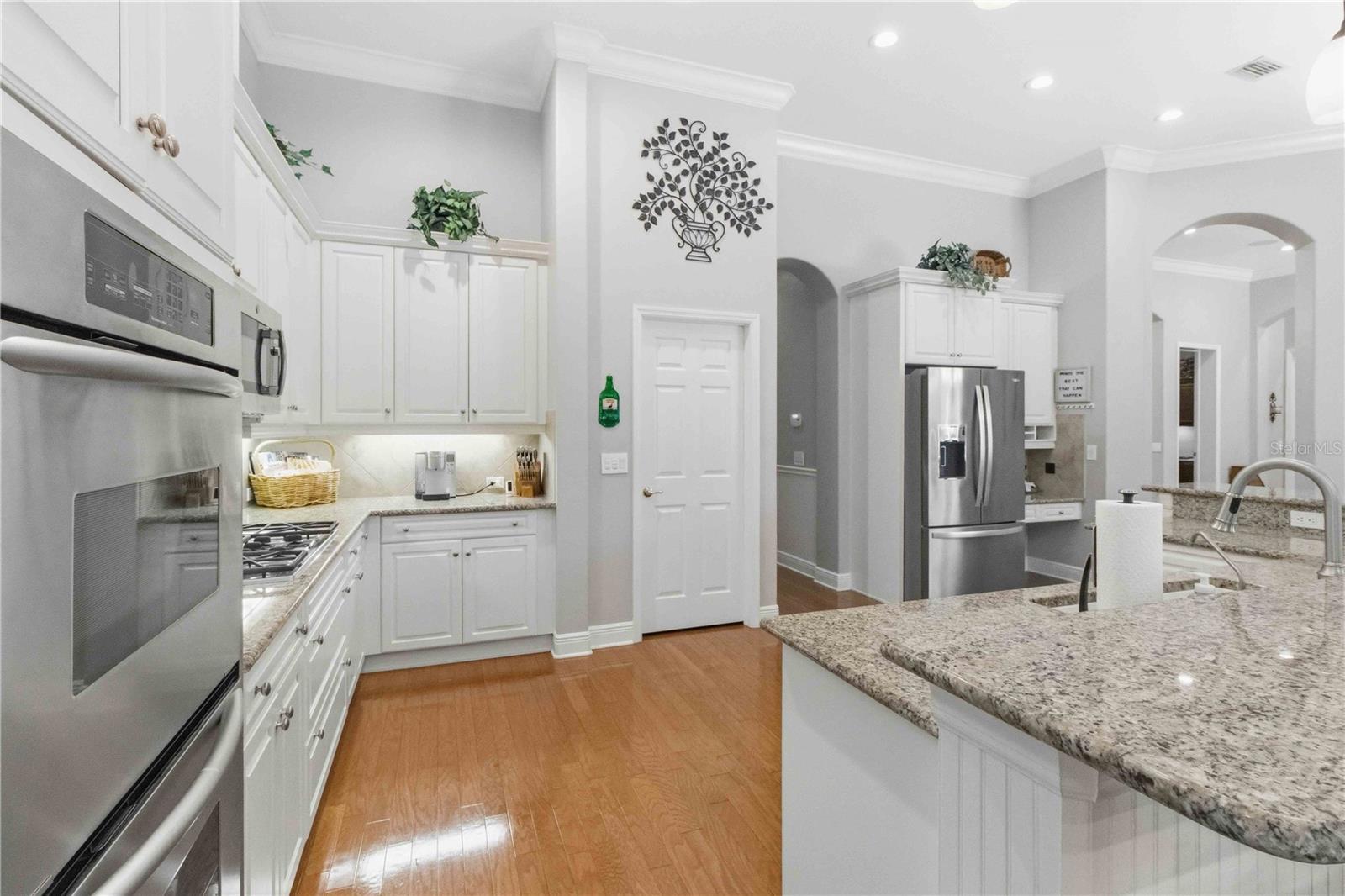 15108 KESTRELGLEN WAY, LITHIA, FL — photo 15
