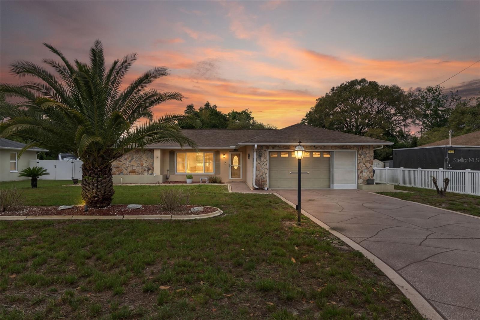 3217 ABELINE RD, SPRING HILL, FL — photo 2