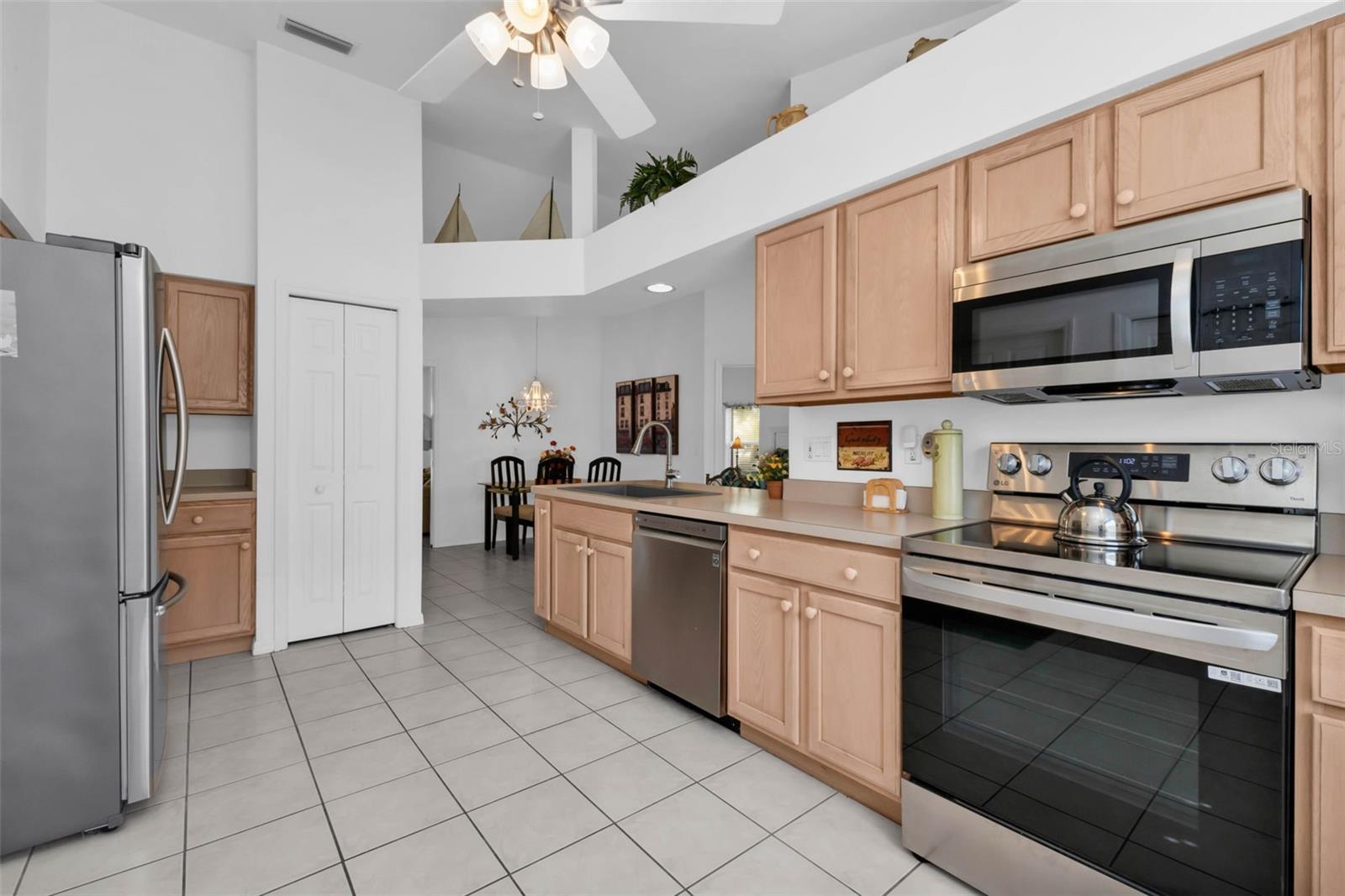 1869 BIRMINGHAM BLVD, PUNTA GORDA, FL — photo 12