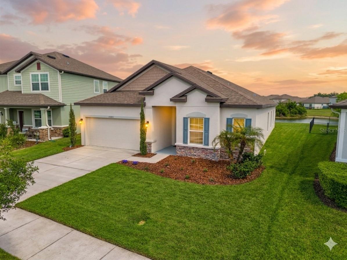 31041 JAZZ LEAF PL, SAN ANTONIO, FL