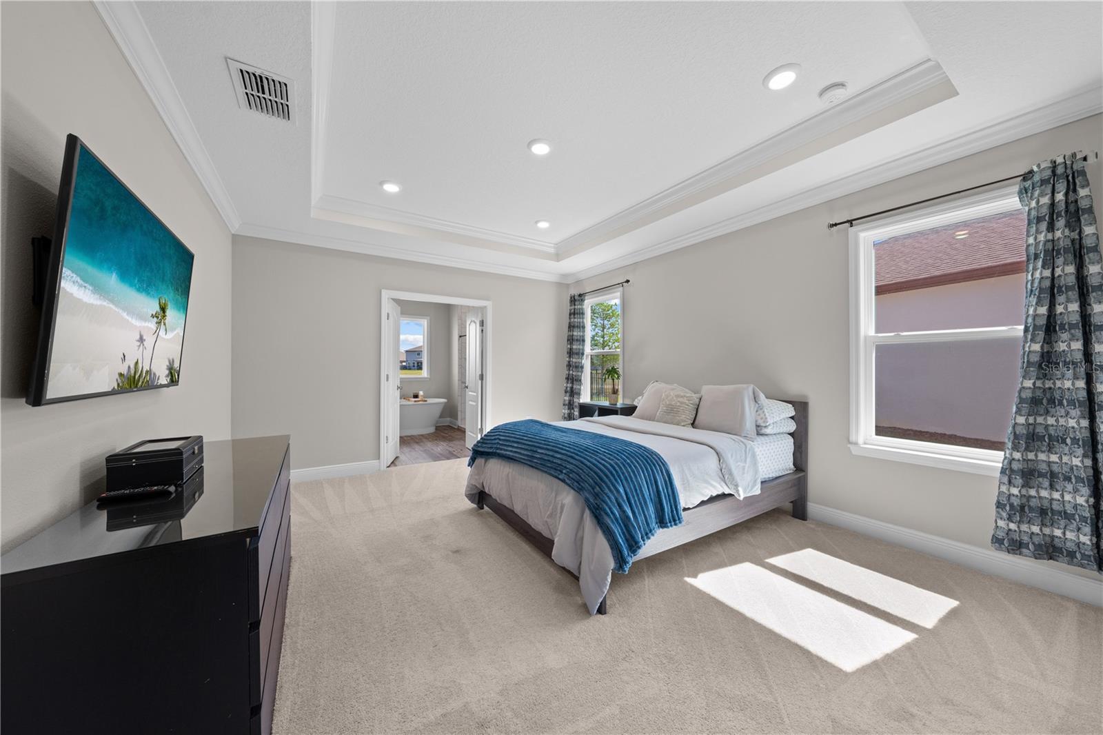 31041 JAZZ LEAF PL, SAN ANTONIO, FL — photo 25