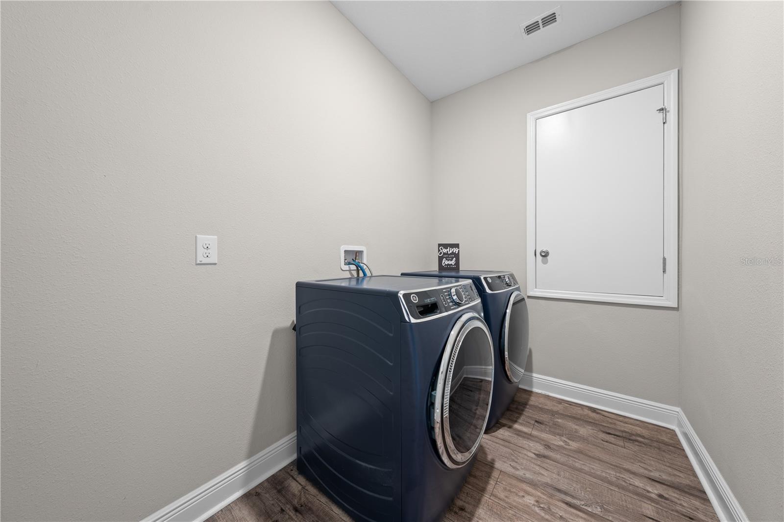 31041 JAZZ LEAF PL, SAN ANTONIO, FL — photo 28