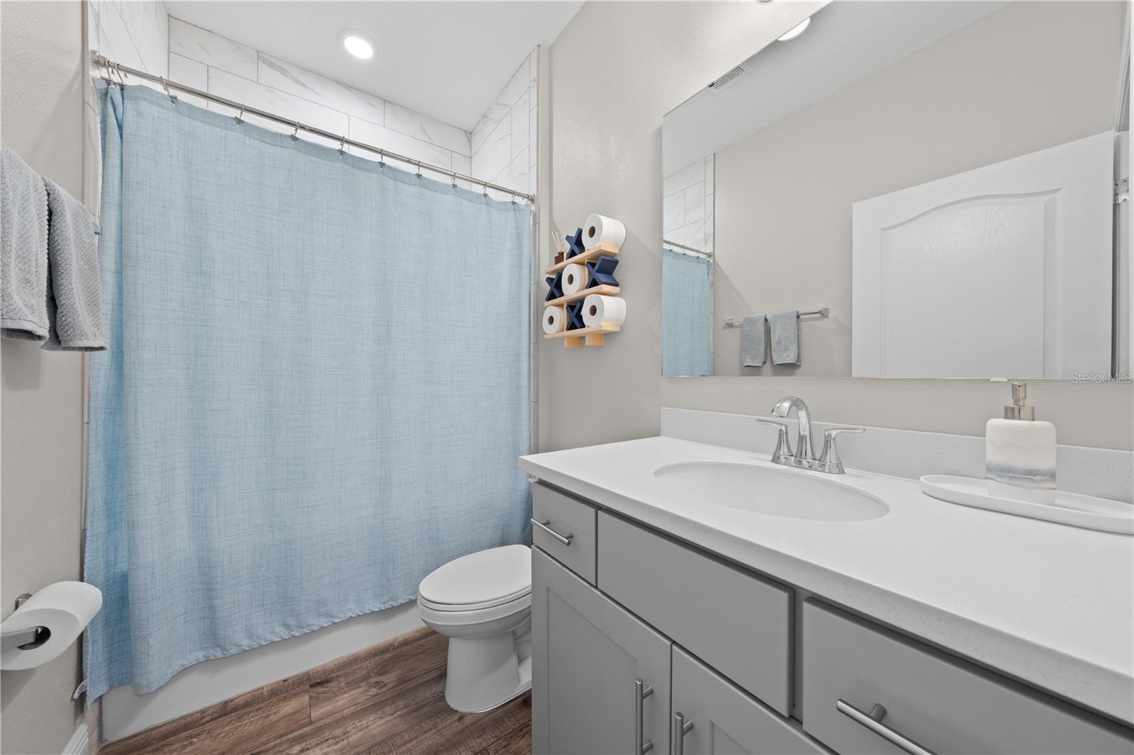 31041 JAZZ LEAF PL, SAN ANTONIO, FL — photo 31