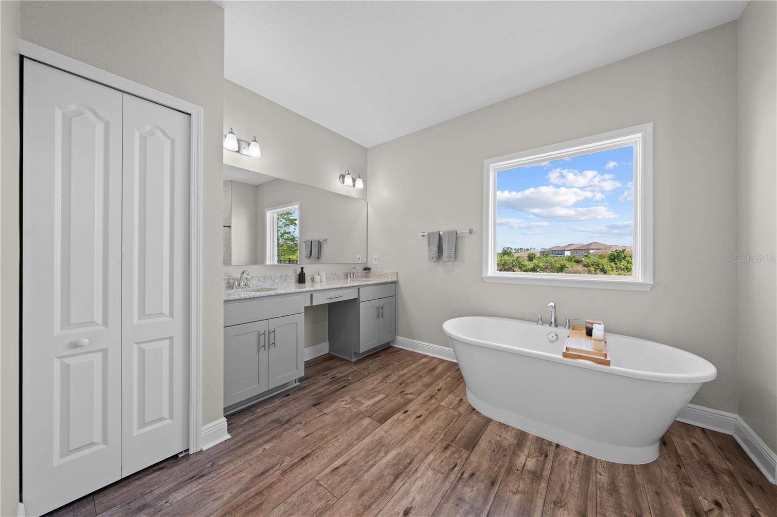 31041 JAZZ LEAF PL, SAN ANTONIO, FL — photo 41