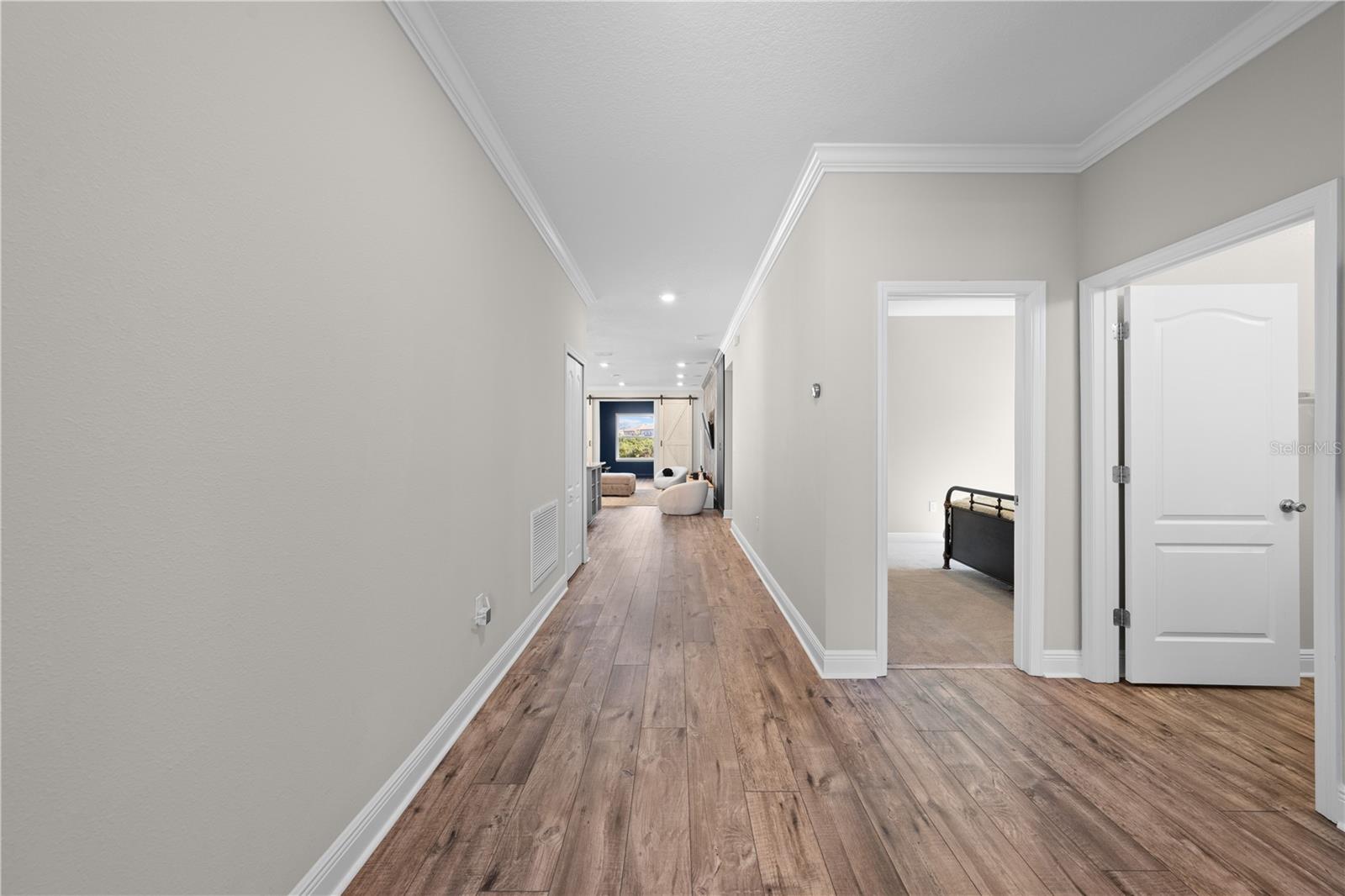 31041 JAZZ LEAF PL, SAN ANTONIO, FL — photo 44
