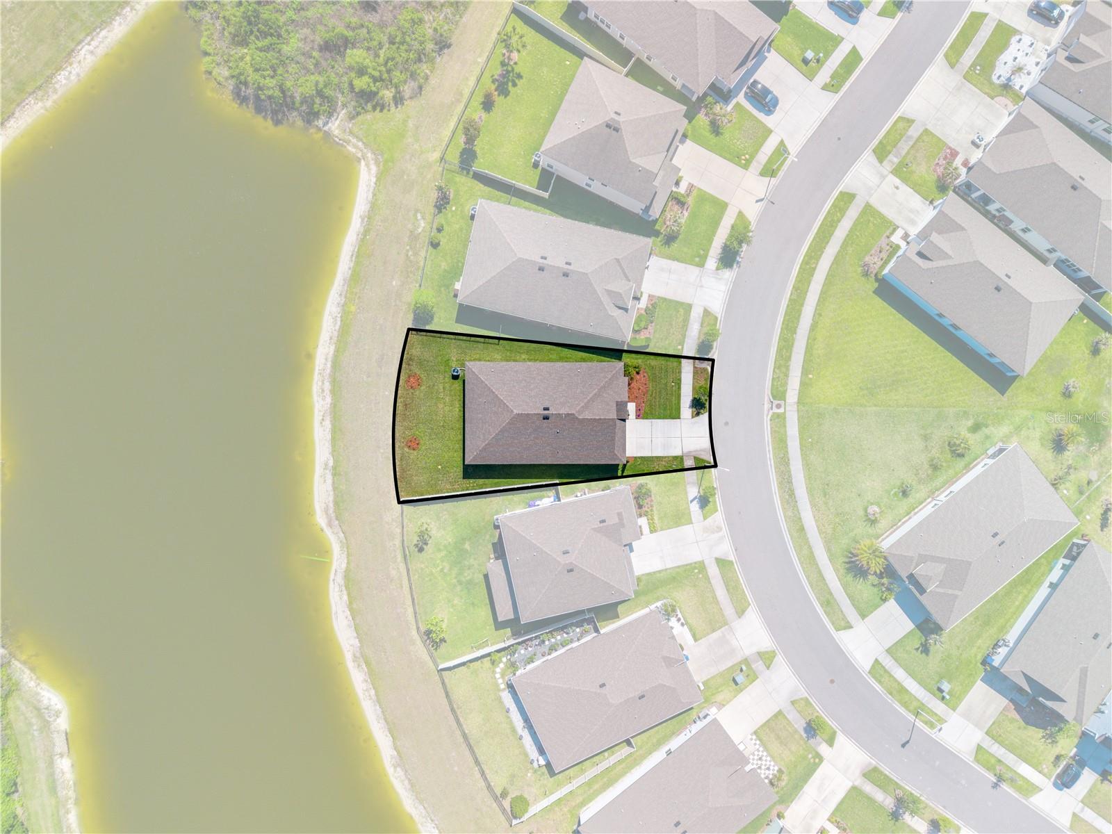 31041 JAZZ LEAF PL, SAN ANTONIO, FL — photo 50