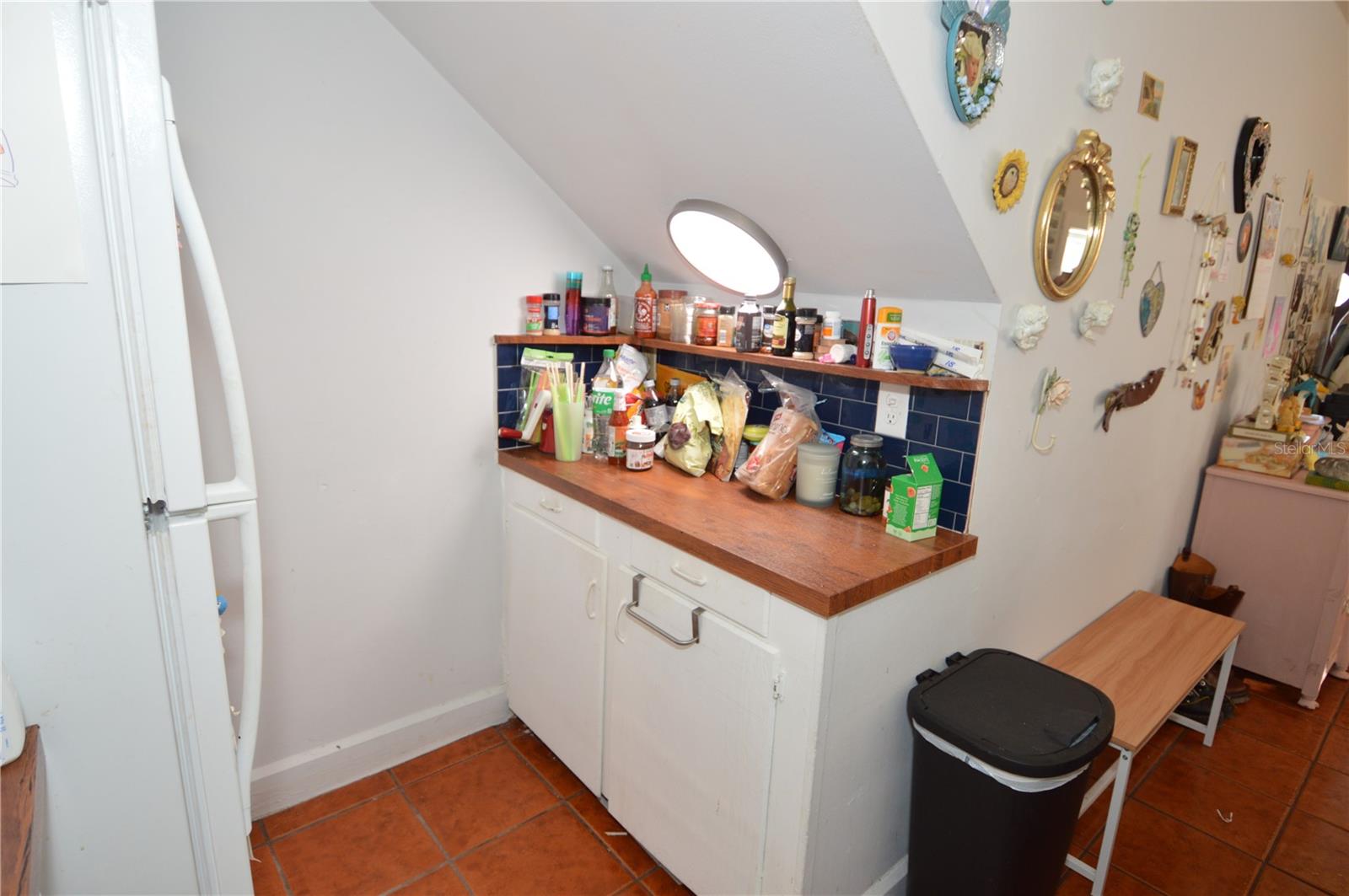 2800 DARTMOUTH AVE N, ST PETERSBURG, FL — photo 32