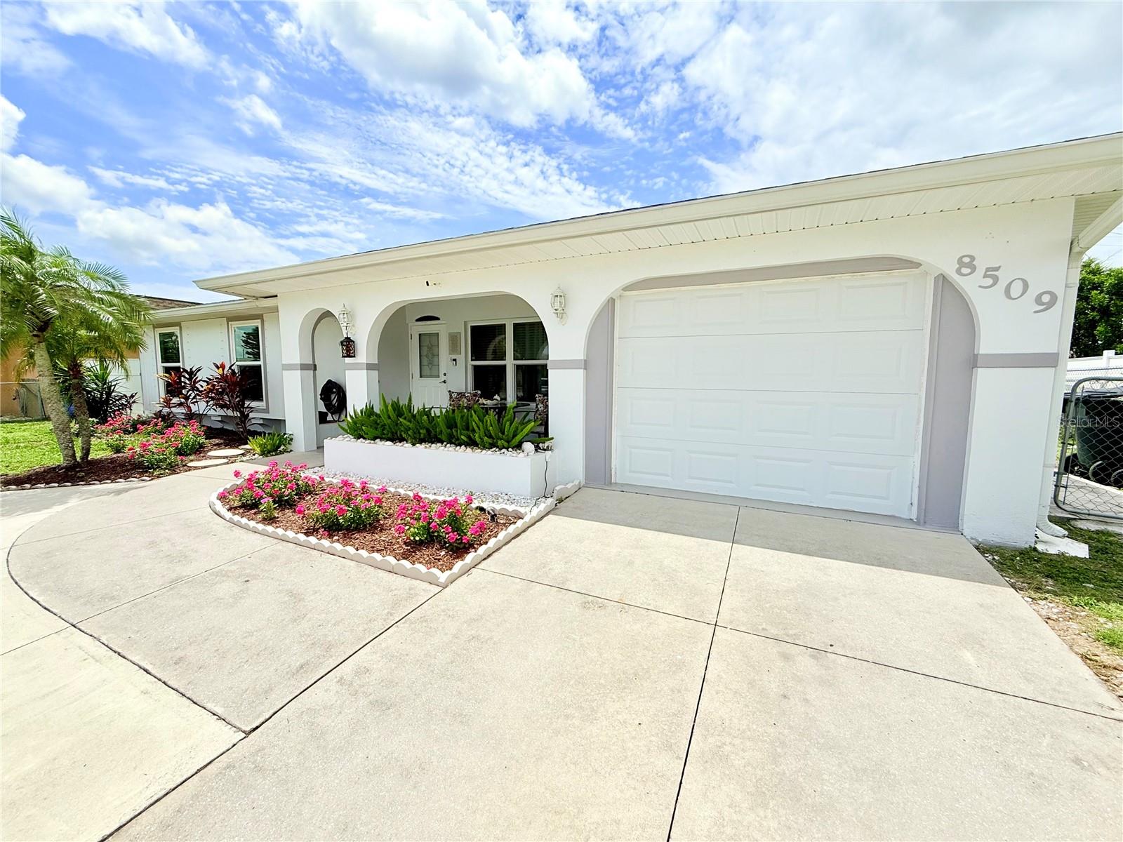 8509 LA BOCA AVE, NORTH PORT, FL