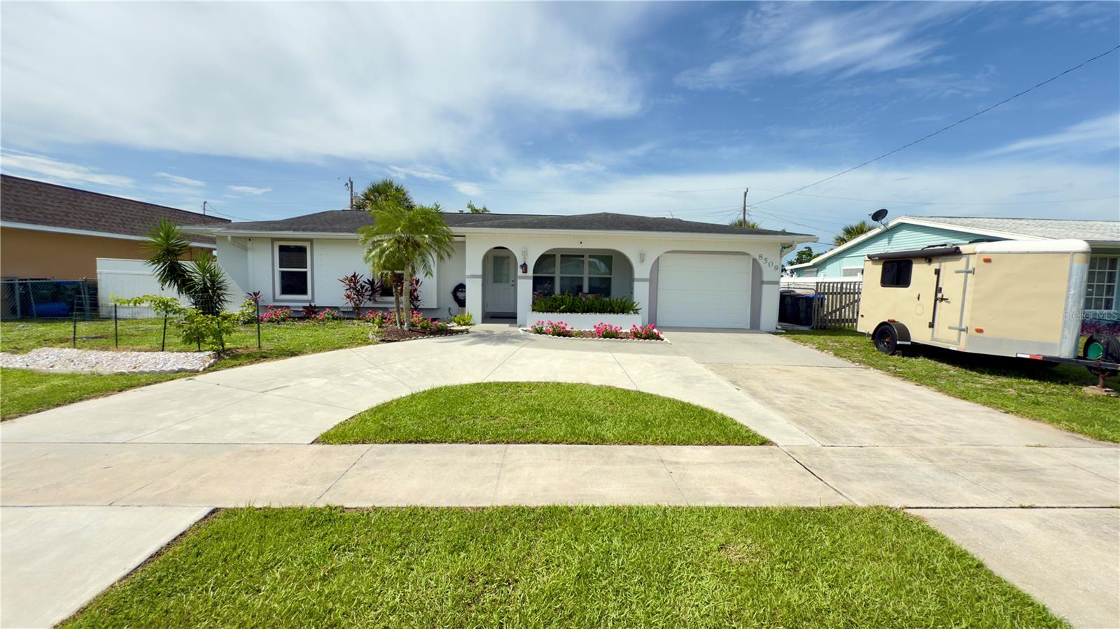 8509 LA BOCA AVE, NORTH PORT, FL — photo 2