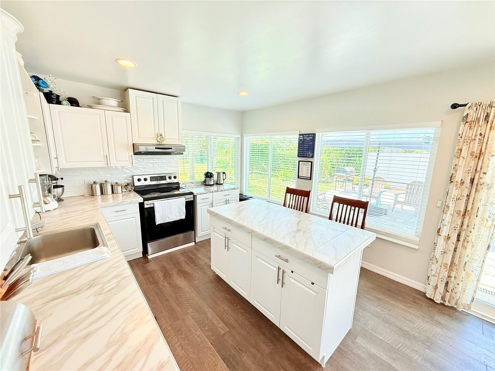 8509 LA BOCA AVE, NORTH PORT, FL — photo 16