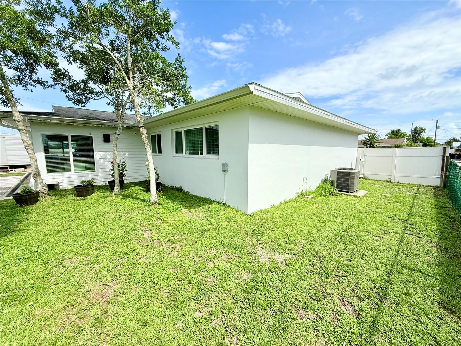 8509 LA BOCA AVE, NORTH PORT, FL — photo 40