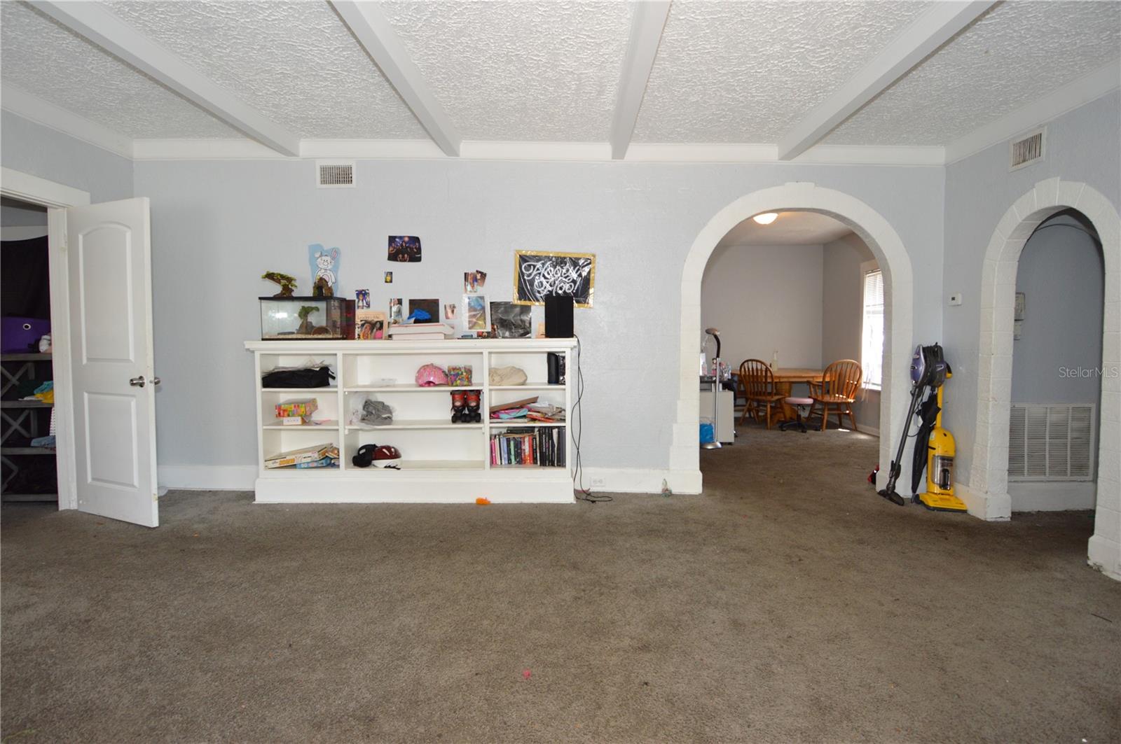 811 18TH AVE S, ST PETERSBURG, FL — photo 25