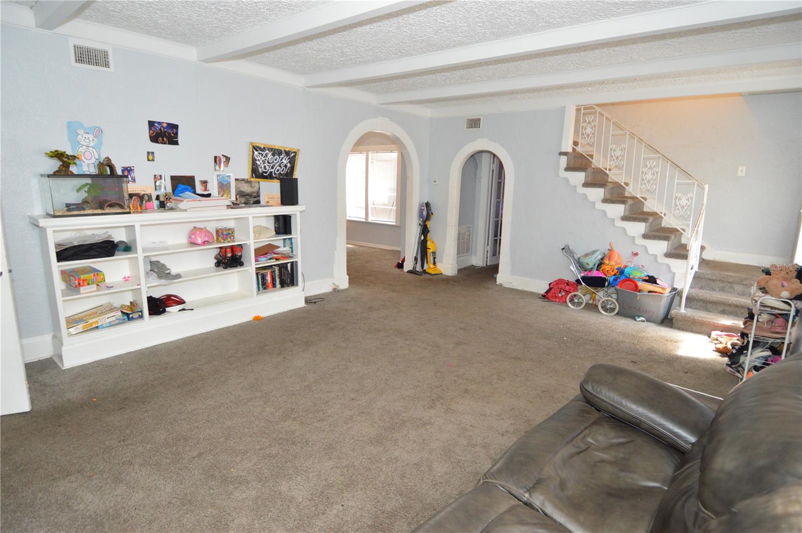 811 18TH AVE S, ST PETERSBURG, FL — photo 27