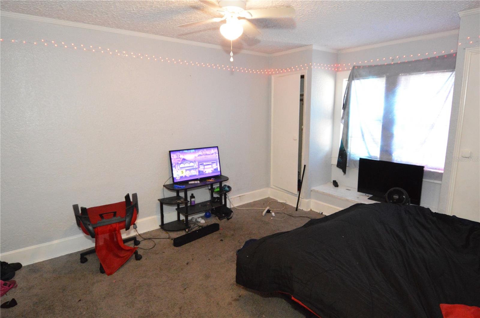 811 18TH AVE S, ST PETERSBURG, FL — photo 35