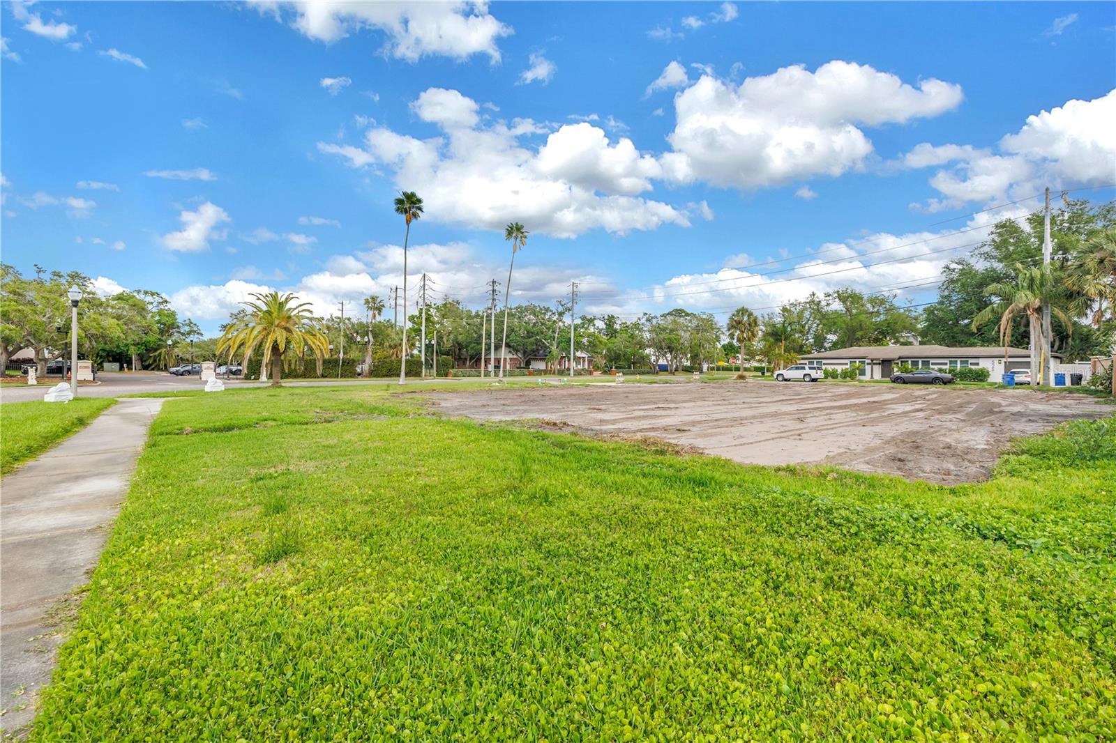 515 SNELL ISLE BLVD NE, ST PETERSBURG, FL — photo 3