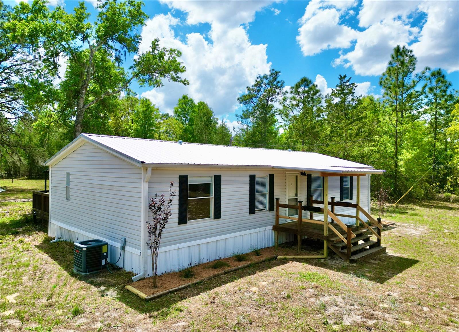 175 WHIRLWIND LOOP, HAWTHORNE, FL — photo 39