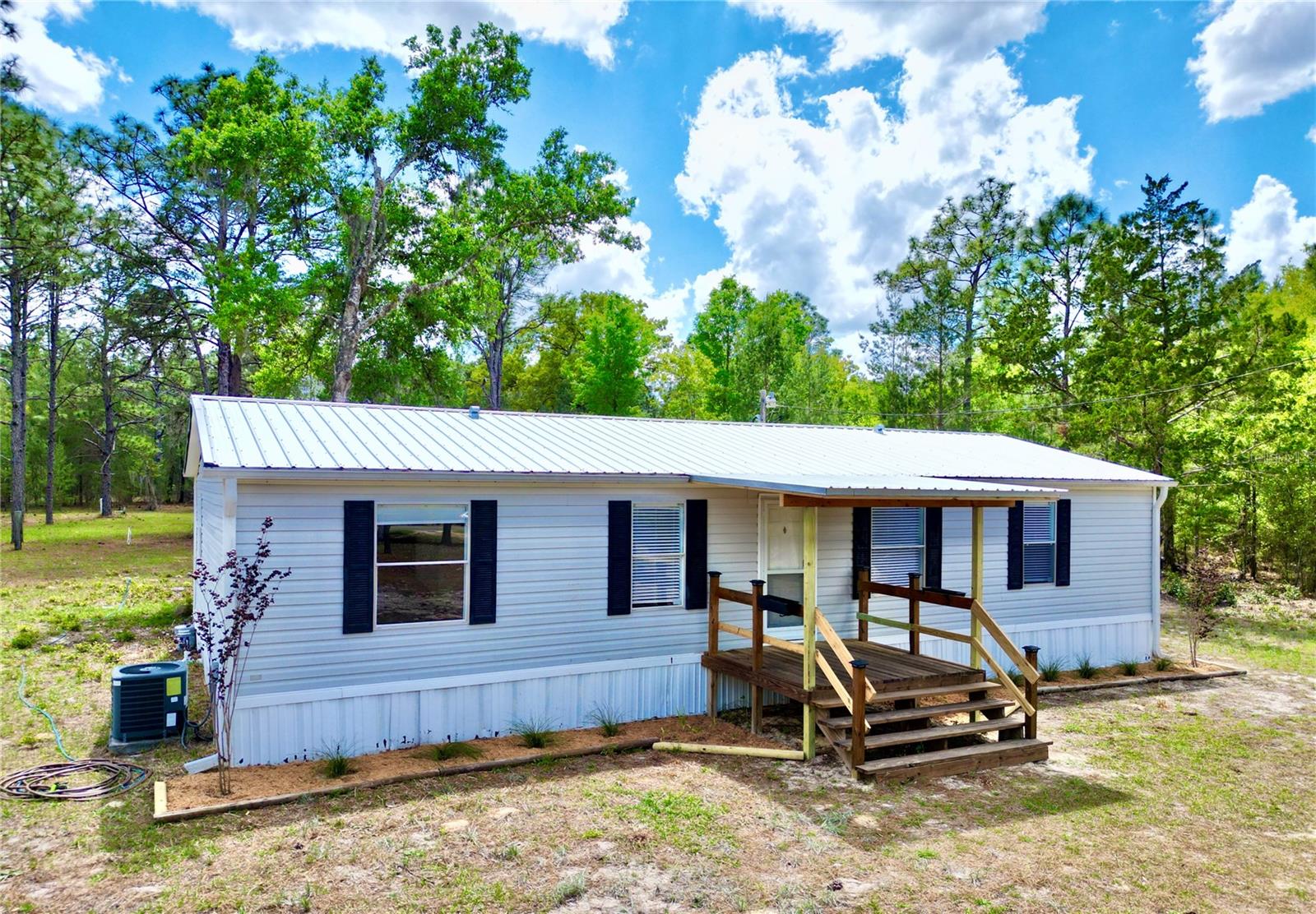 175 WHIRLWIND LOOP, HAWTHORNE, FL — photo 43