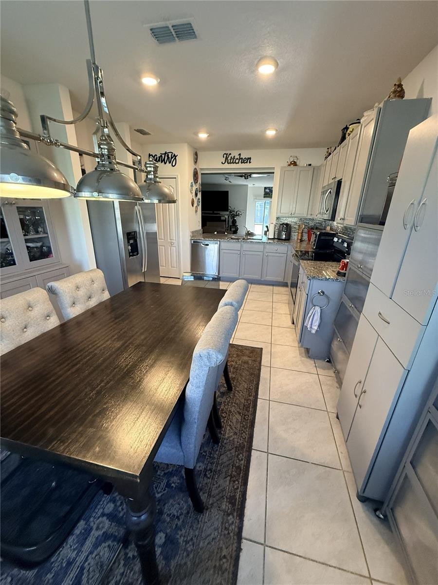 329 WINGED ELM DR, DEBARY, FL — photo 11
