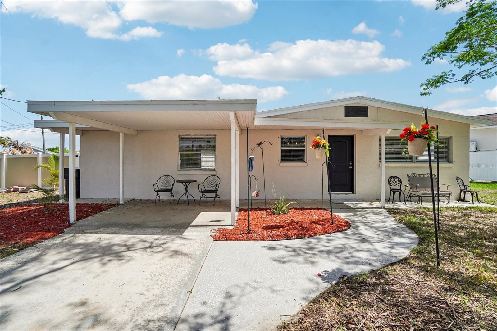541 FIREFLY LN, APOLLO BEACH, FL
