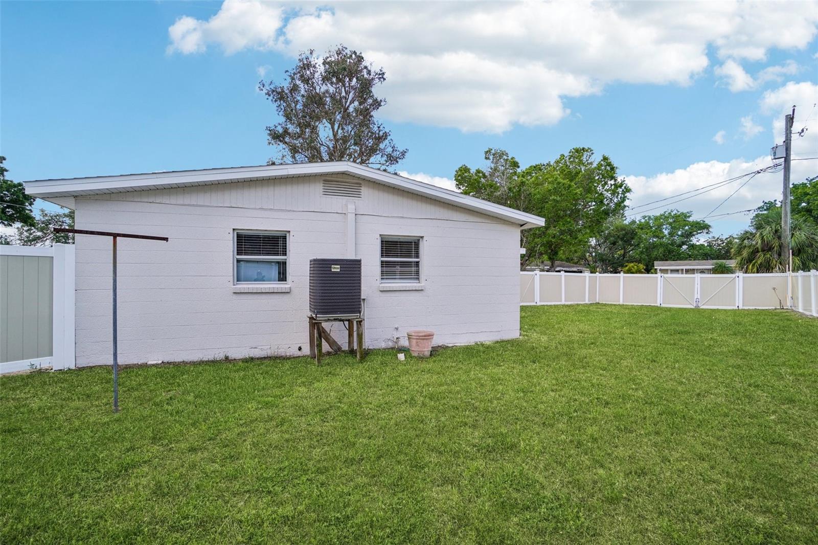 541 FIREFLY LN, APOLLO BEACH, FL — photo 31