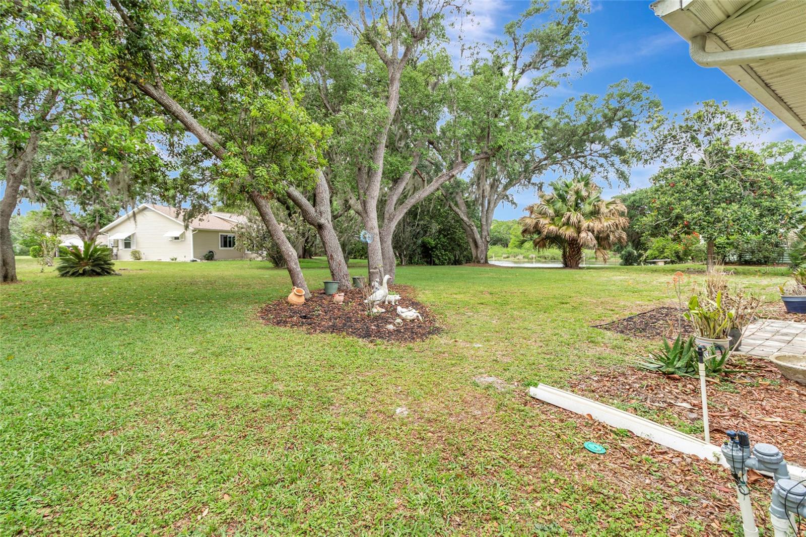 27 GORDON CT, LEESBURG, FL — photo 9