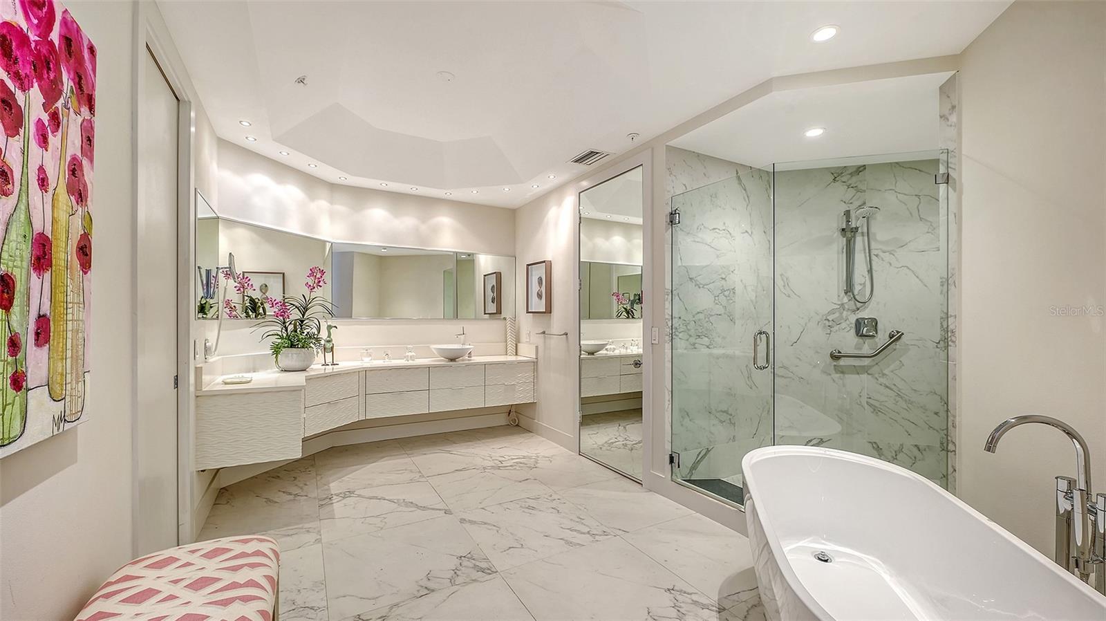 415 L AMBIANCE DR #A301, LONGBOAT KEY, FL — photo 27