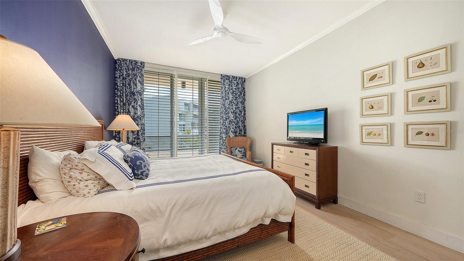 415 L AMBIANCE DR #A301, LONGBOAT KEY, FL — photo 37
