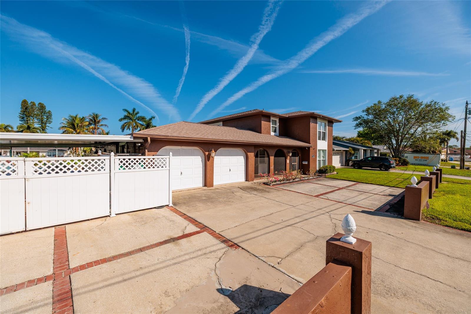 1449 45TH AVE NE, ST PETERSBURG, FL — photo 3