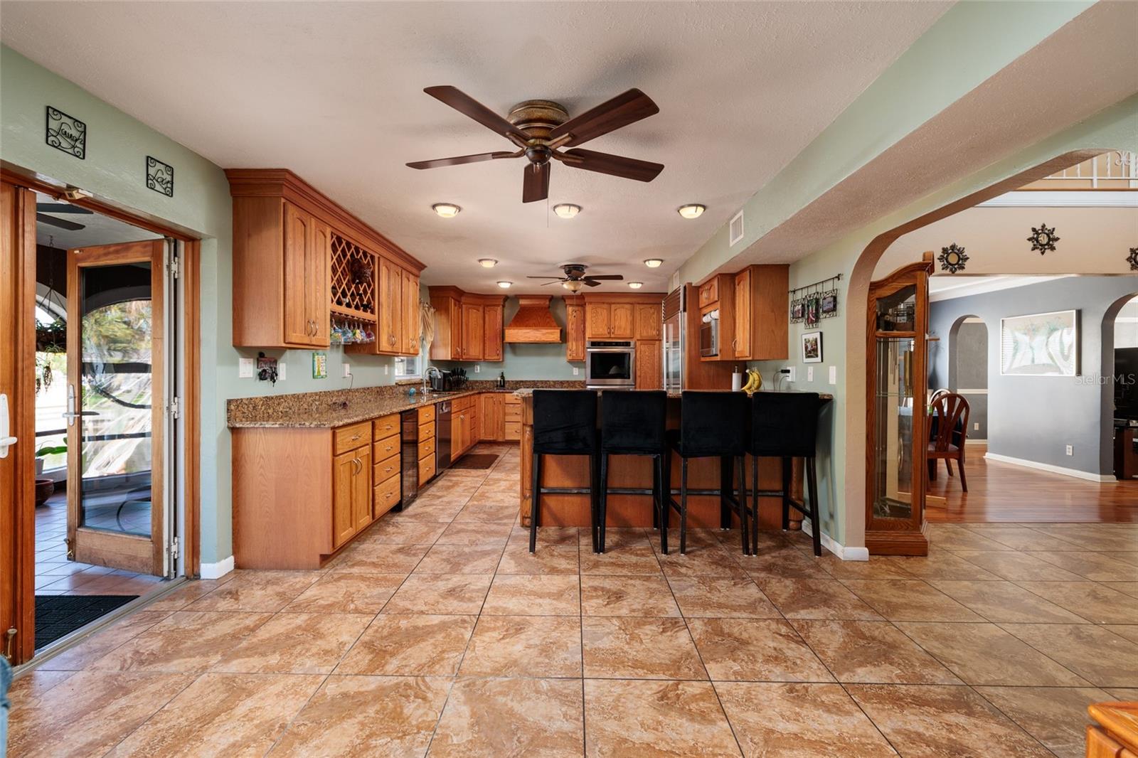 1449 45TH AVE NE, ST PETERSBURG, FL — photo 16