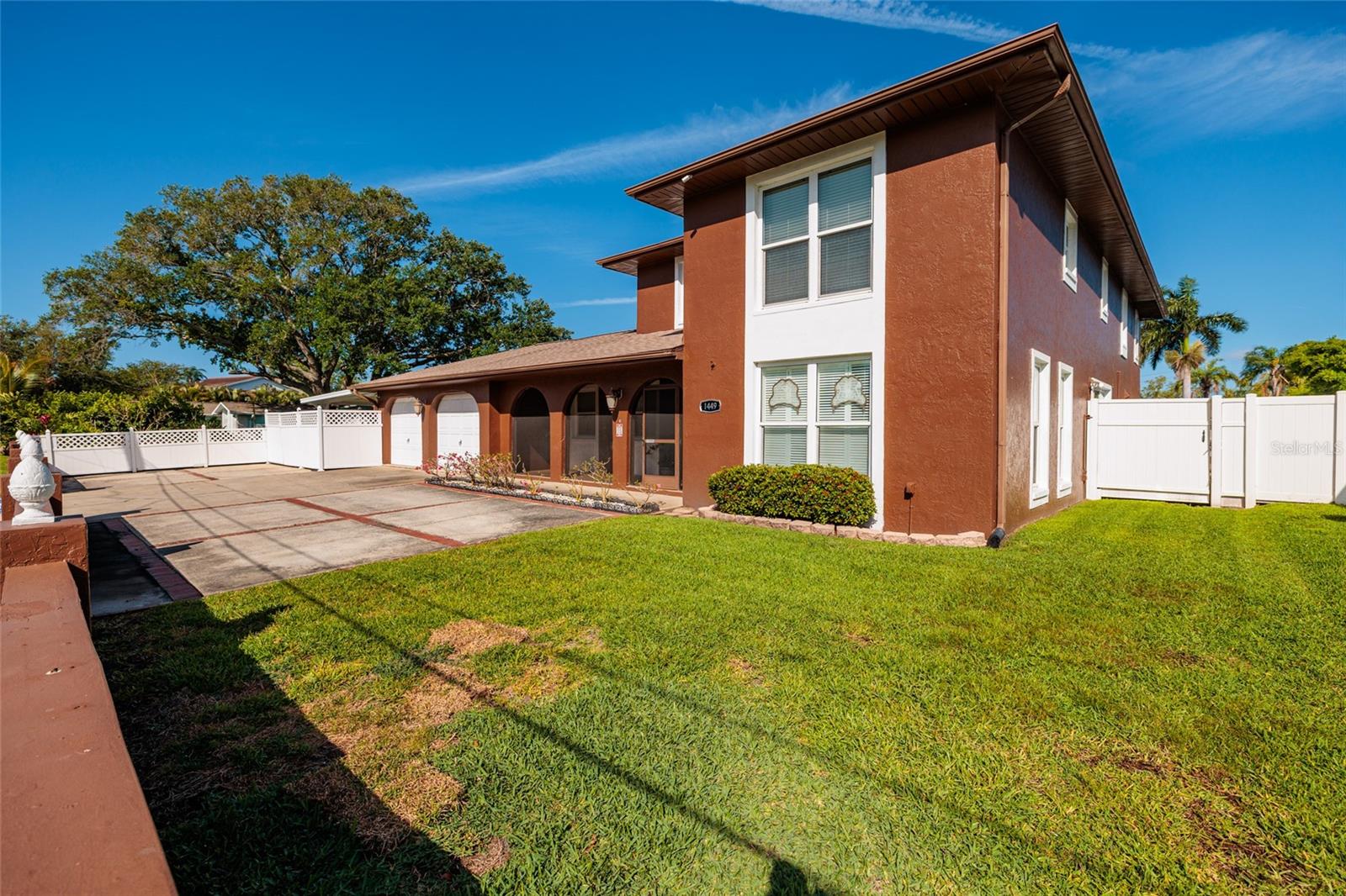 1449 45TH AVE NE, ST PETERSBURG, FL — photo 50