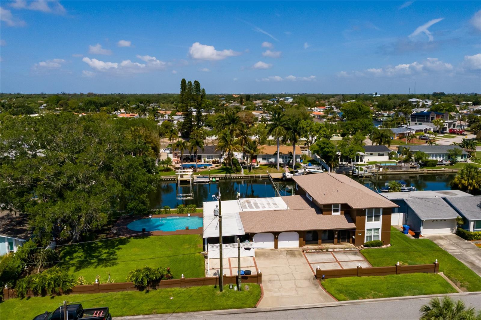 1449 45TH AVE NE, ST PETERSBURG, FL — photo 57